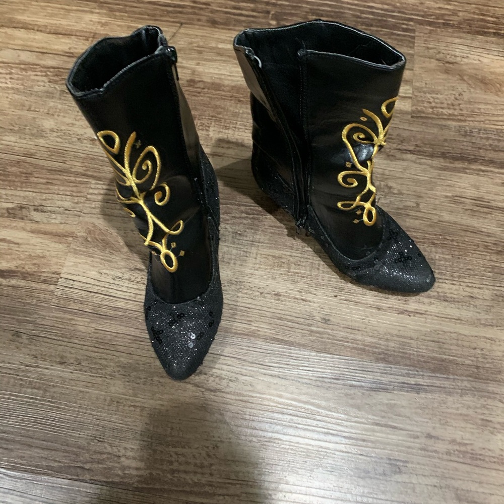 Children’s Princess Anna boots